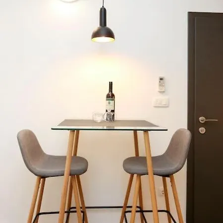 Appartement Monfrina 2, Stylish Old Town Near *