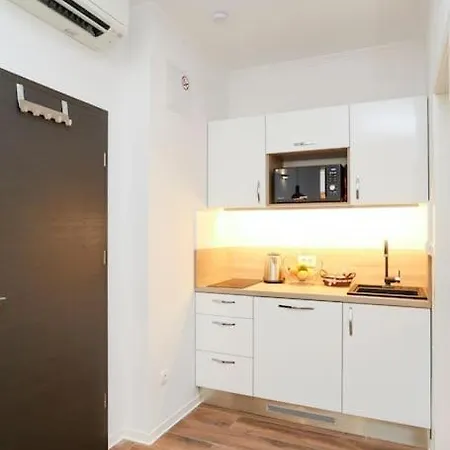 Appartement Monfrina 2, Stylish Old Town Near *