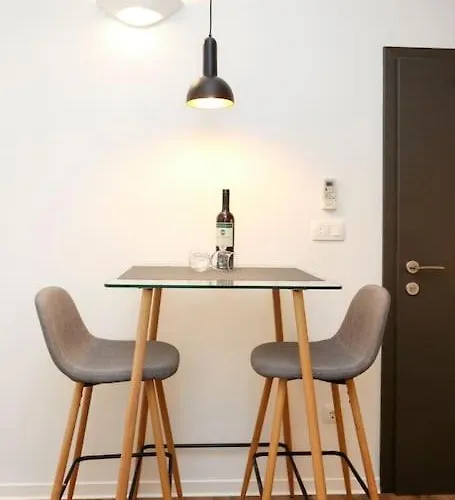 Apartament Monfrina 2, Stylish Old Town Near *