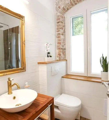 Апартаменты Monfrina 2, Stylish Old Town Near Сплит