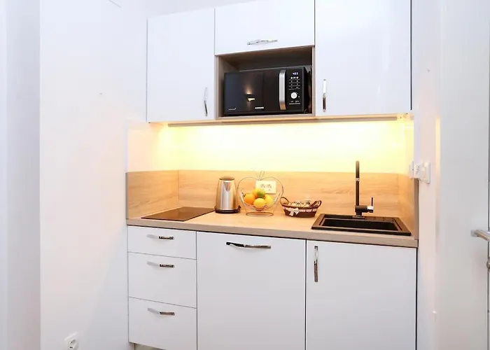 Monfrina 2, Stylish Old Town Near Lägenhet