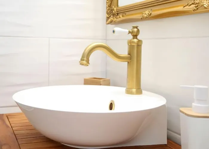 Monfrina 2, Stylish Old Town Near Lägenhet