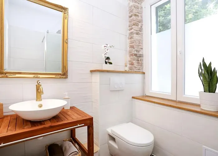 Monfrina 2, Stylish Old Town Near