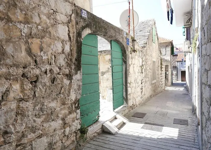 Monfrina 2, Stylish Old Town Near * Split